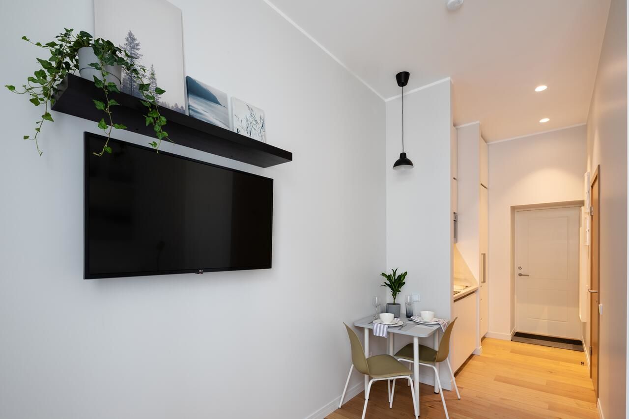 Апартаменты Modern Design Studio Apartment In Riga Center Рига-5